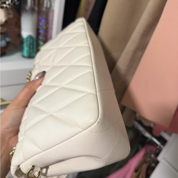 Coach Tabby Shoulder Bag 26
With Pillow Quilted - Picture 3 of 8